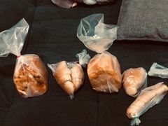 慵懒滴福袋-沁屋面包店(人民东路店)