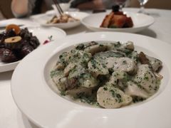 荠菜腊肉芋艿-上海会馆(香港名都店)