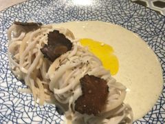 -La Mer Restaurant & Lounge