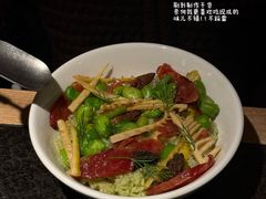 -三出山火锅(南京万象天地店)