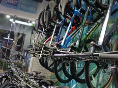 -GIANT捷安特自行车专卖店(金桥台儿庄路店)