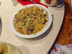 -山里屯铁锅炖·东北菜(康桥店)