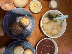 -鑫震源·苏式大虾生煎(山塘街店)