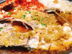 老坛鸳鸯鱼头-望湘园·洞庭渔宴(永旺店)