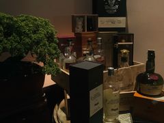-DM Distiller & Mixologist Whisky Cocktail Bar