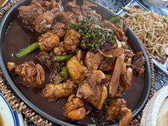 -八两八金·莱芜特色炒鸡(市南漳浦路店)