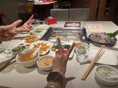-海底捞火锅鲜切牛肉主题店(长寿路店)