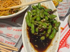-肥肥虾庄·金牌油焖大虾(汉街SKP店)