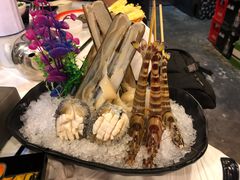 -鲜入围煮花胶鸡海鲜火锅