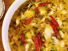 -爱啤精酿·民谣酒馆(滨江店)