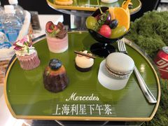 -奔驰上海利星(七宝店)