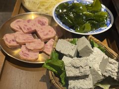 -旧街市鲜货老火锅(大光路店)