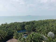 -三亚湾海居铂尔曼度假酒店