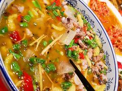 牛蛙-李双猪·小龙虾·烧烤·羊肉煲(乐山店)