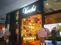 门面-VENCHI 闻绮(上海佛罗伦萨小镇店)