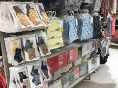 -优衣库(威海威高购物中心店)