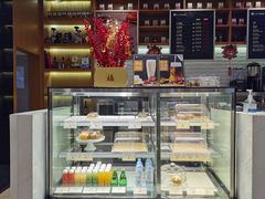 面包甜点陈列柜-逸派咖啡 EPARKCOFFEE(广安门店)