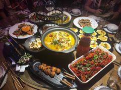 -爱啤精酿·民谣酒馆(滨江店)