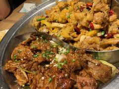 -小鱼小牛·鱼牛干锅·脆鱼火锅(世欧广场店)