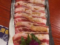 -喜牛烧肉酒场·黑金店(威高广场店)