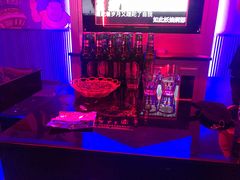 -唯爱KTV聚会餐厅(仙林东城汇店)