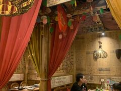-老牌坊云南鱼豆花火锅(爱建店)