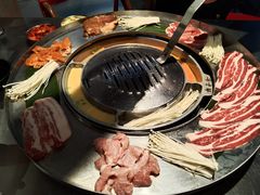 五花肉-哈哈碳都·牛肋条无限自助烤肉(台江万达店)