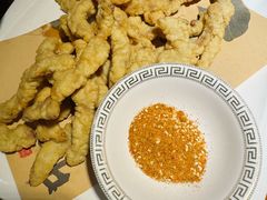 -魏铭鱼头捞饭(晋阳路店)