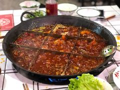 -财二舅火锅招待所