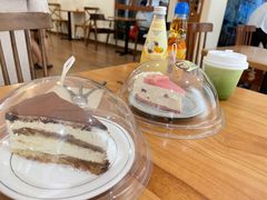 -有猫主题·治愈系猫咖(曾厝垵店)