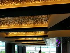 -桔子酒店(上海西藏北路地铁站店)