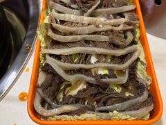 -钢管厂五区小郡肝串串香(蜀都万达店)
