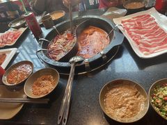 -宽板凳老灶火锅(簋街店)