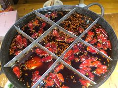 -白乐天毛肚火锅馆(解放碑店)