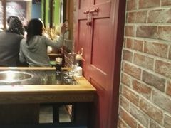 -两三事小郡肝串串香火锅(桂庙店)