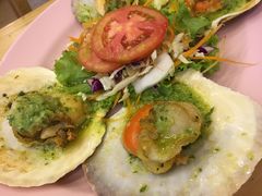 -J Daeng Seafood