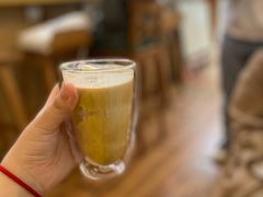 冰拿铁-COFFEE HOLIC(朝外SOHO店)