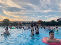 -汤山欢乐雪世界