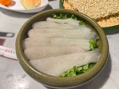 -尚尚仙·酸汤猪手·猪肚鸡火锅(华联万柳购物中心店)