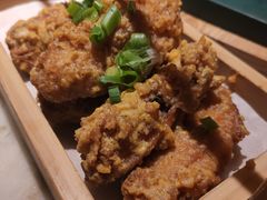 蛋黄鸡翅-弄堂里(西溪龙湖天街店)