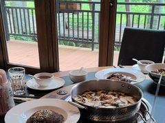 -黔蘑菇四季餐厅(观山湖店)