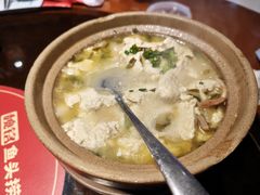 -魏铭鱼头捞饭(晋阳路店)