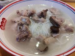 -李氏紫竹林卤粉(火车站店)