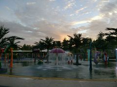 -泸州欢乐派海滩公园