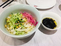 老北京炸酱面-味+新京宴·烤鸭·北京菜(创意谷店)