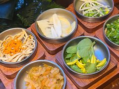 -银米·云南传统过桥米线(双廊黑金冠店)