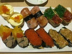 -万岁料理回转寿司(华贸店)