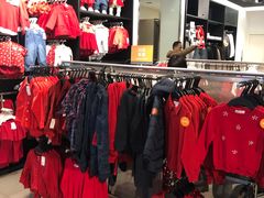 -H&M(鹏欣水游城店)