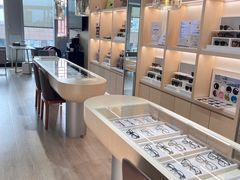 -鲸渝眼镜·浅目视光(春熙路店)