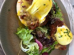 疯狂手撕牛肉班尼迪克蛋-The Rug Cafe(王府中环店)